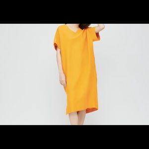 Uniqlo linen dress
